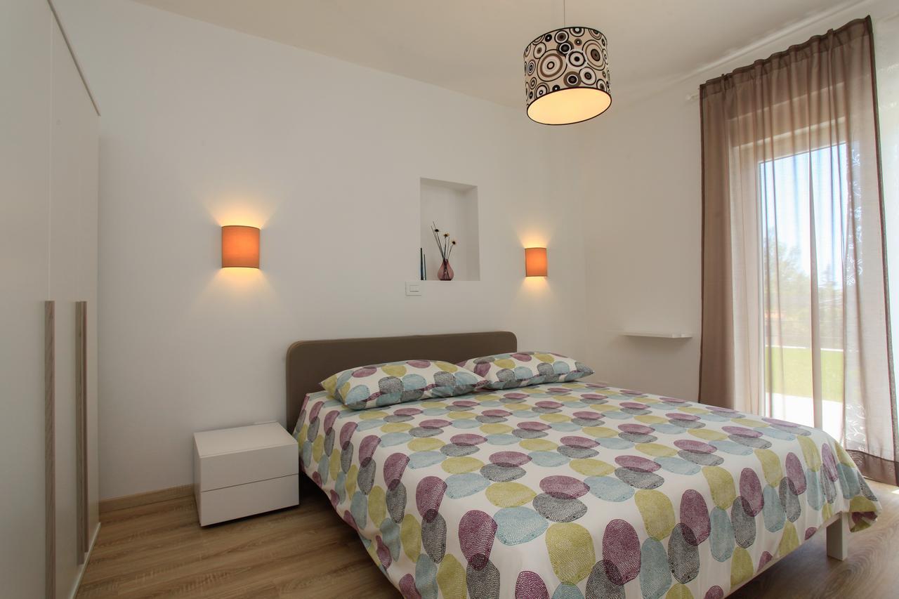 Apartments Fiora Premantura Exterior photo