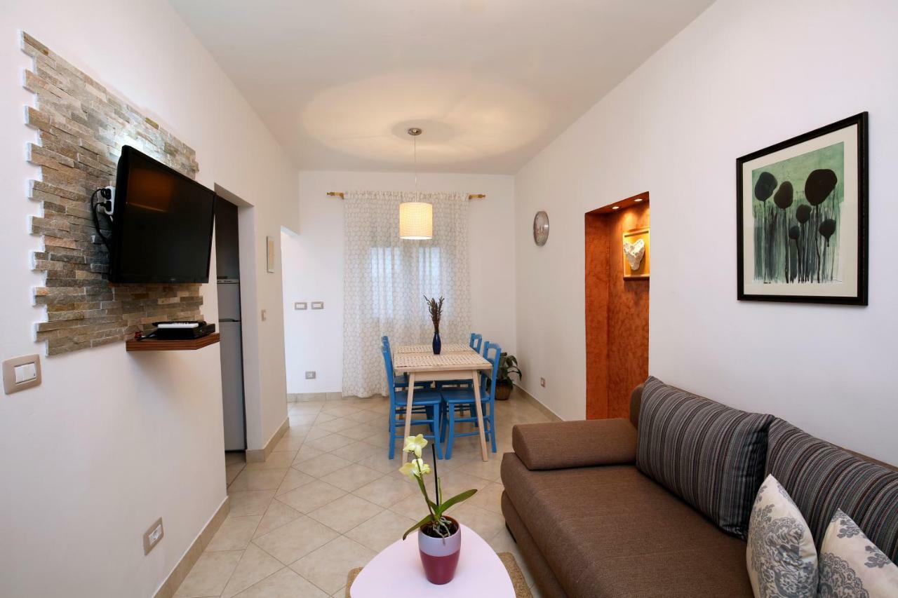 Apartments Fiora Premantura Exterior photo